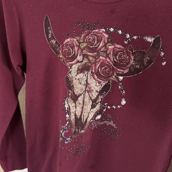 WRANGLER Thermal Maroon Burgundy Waffle Style Top - Picture 2 of 4